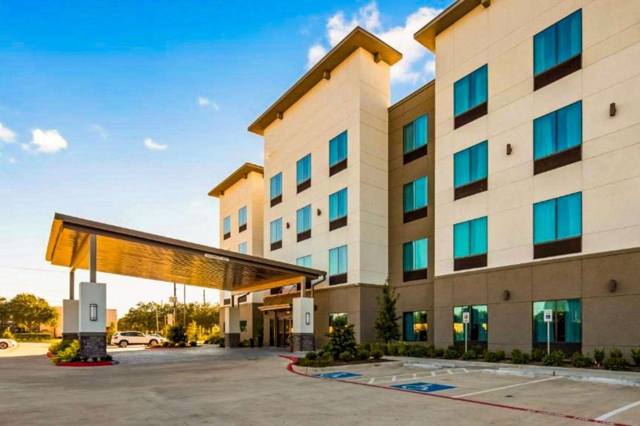Comfort Inn & Suites Houston I-45 North - Iah Aldine Екстериор снимка