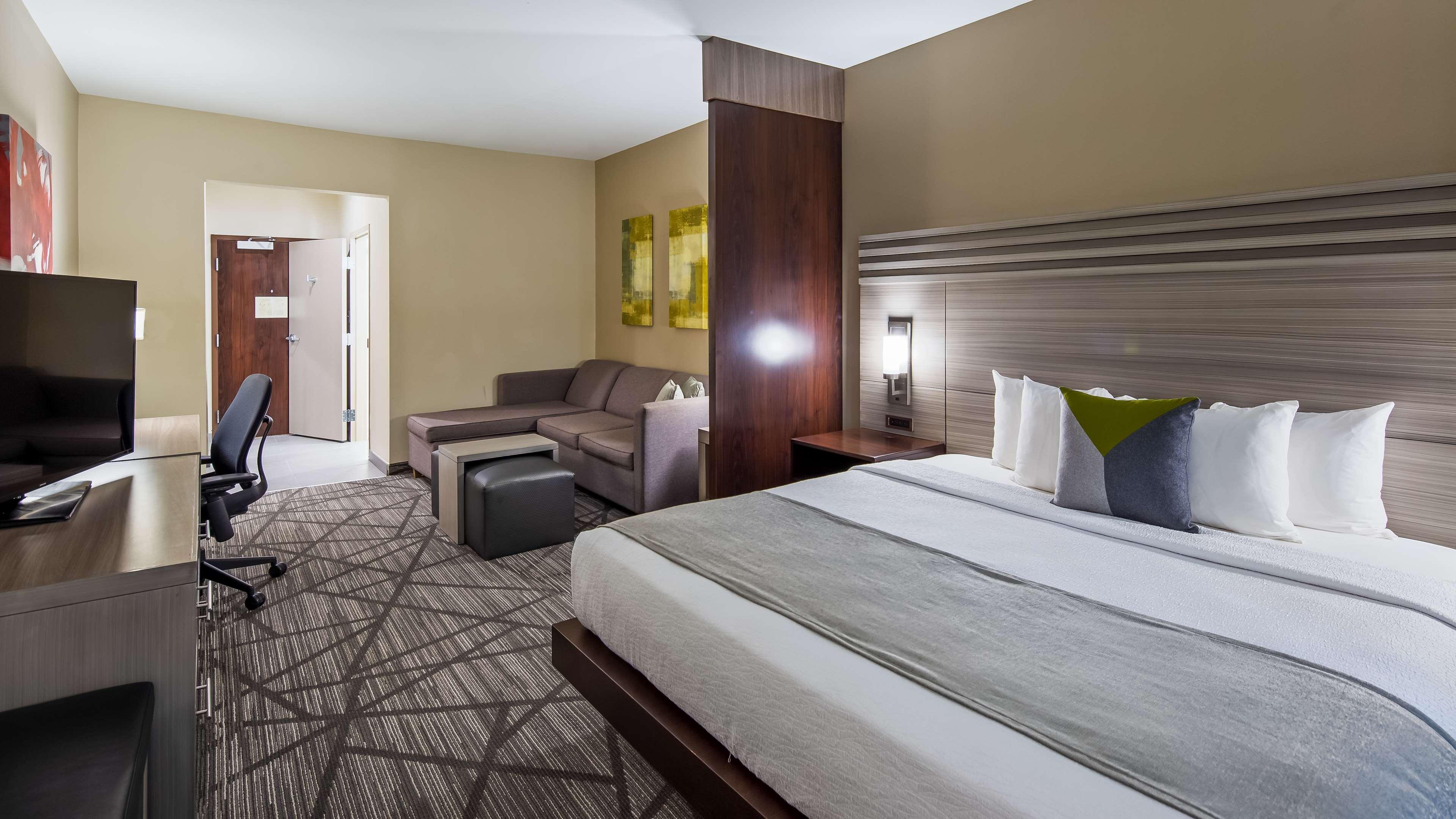 Comfort Inn & Suites Houston I-45 North - Iah Aldine Екстериор снимка