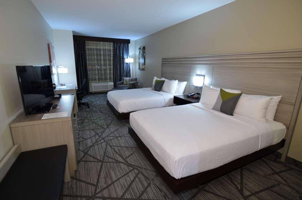 Comfort Inn & Suites Houston I-45 North - Iah Aldine Стая снимка
