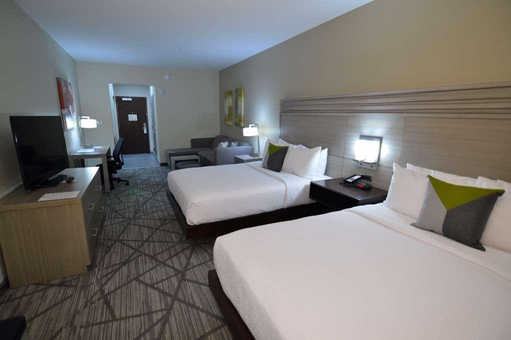 Comfort Inn & Suites Houston I-45 North - Iah Aldine Стая снимка